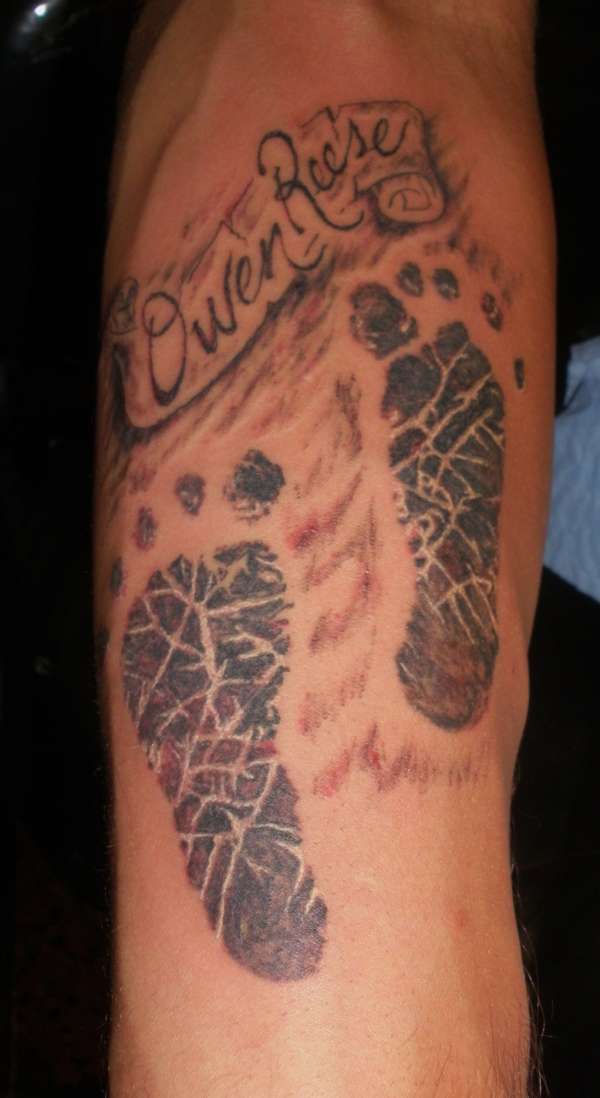 FOOT BABY PRINTS tattoo