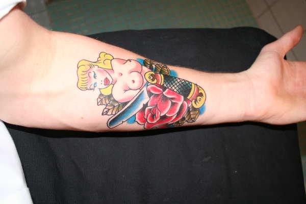 Hi tattoo
