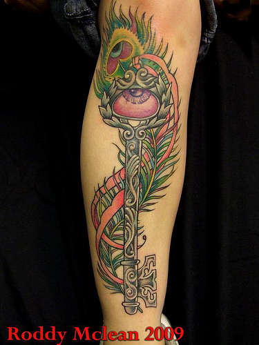 custom key tattoo
