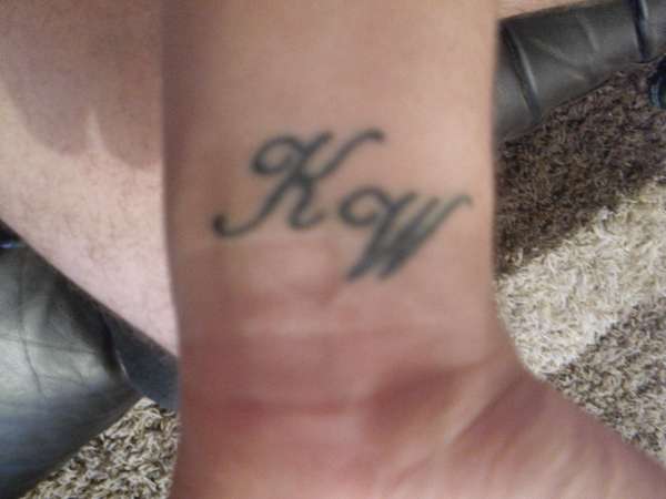 k w tattoo