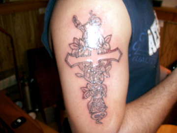 cross tattoo