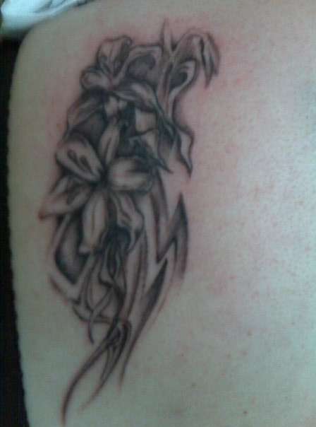 Back design tattoo