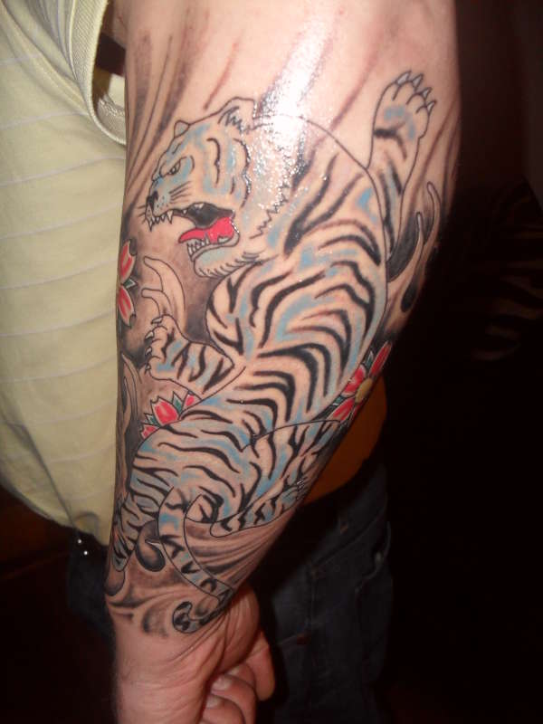 blue tiger tattoo