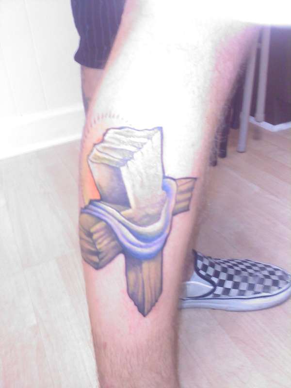 cross tattoo
