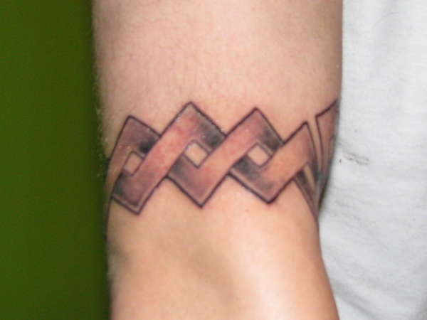 Endless Knot 2 tattoo