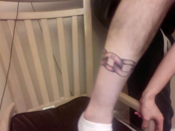 Links tattoo