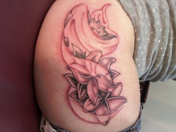flowers tattoo
