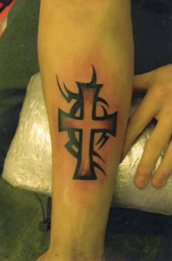 tribal cross tattoo