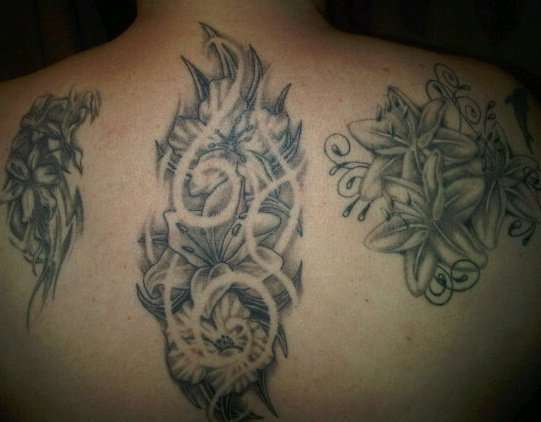 Back design tattoo