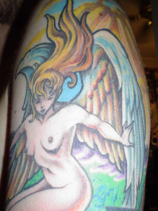 angel close tattoo