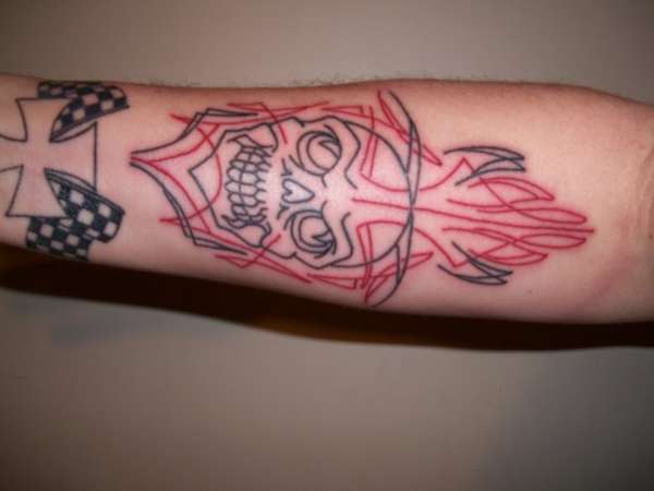pinstripe skull tattoo