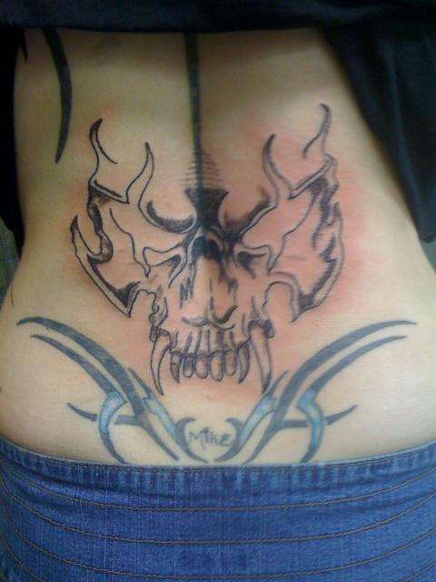 skull tattoo