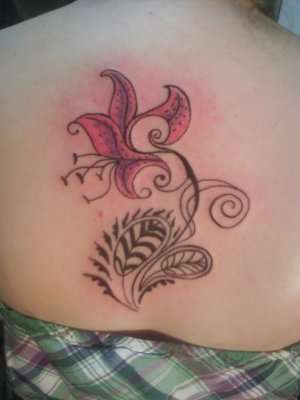 Picasso flower tattoo