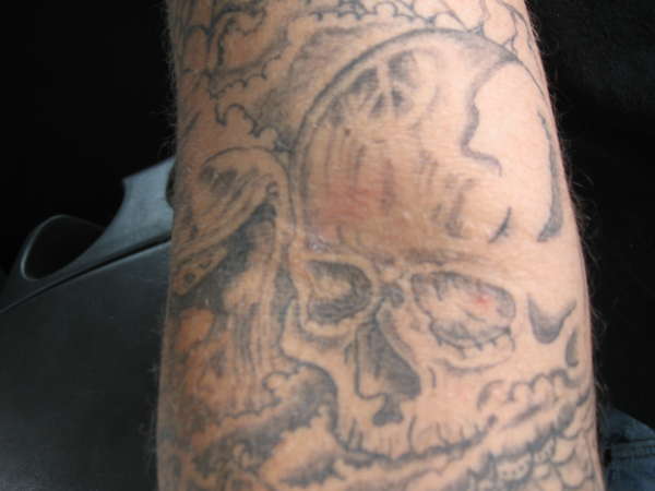 skull tattoo