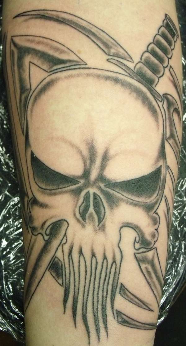 Skull/Tribal tattoo