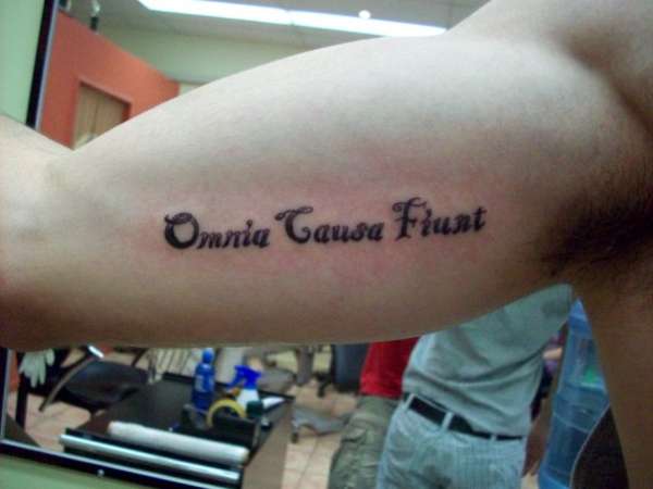 Omnia Causa Fiunt tattoo
