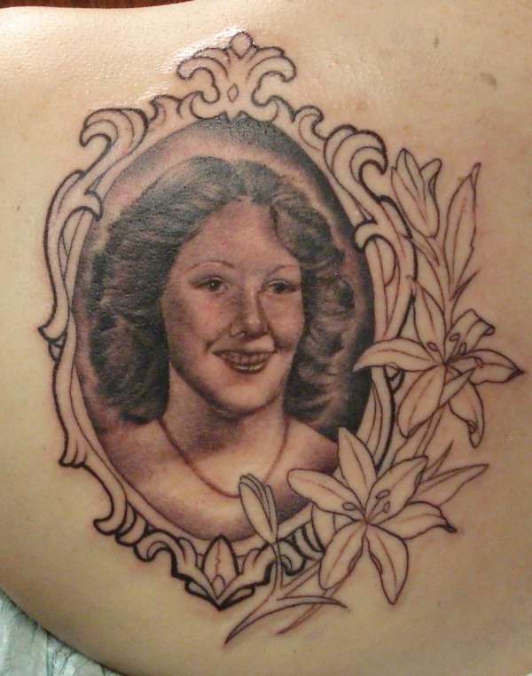 Mom tattoo