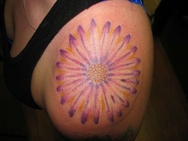 Small Flower Hit tattoo