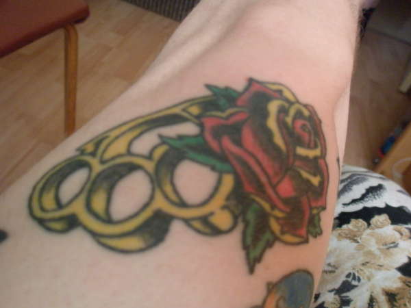rose tattoo