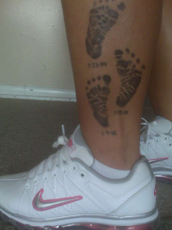 baby footprints tattoo