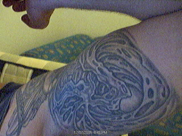 underside of octopus...black hole..needs more shading yet tattoo