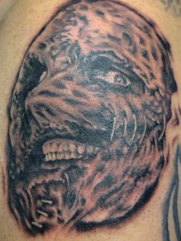 slip knot portrait tattoo