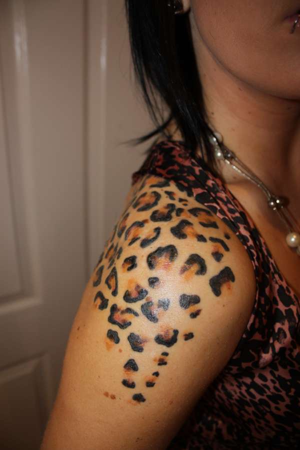 Leopard Print on Shoulder tattoo
