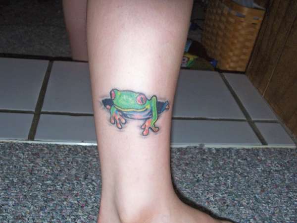 Frog tat tattoo