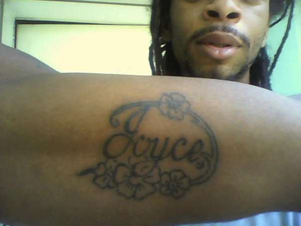 love 2 tattoo