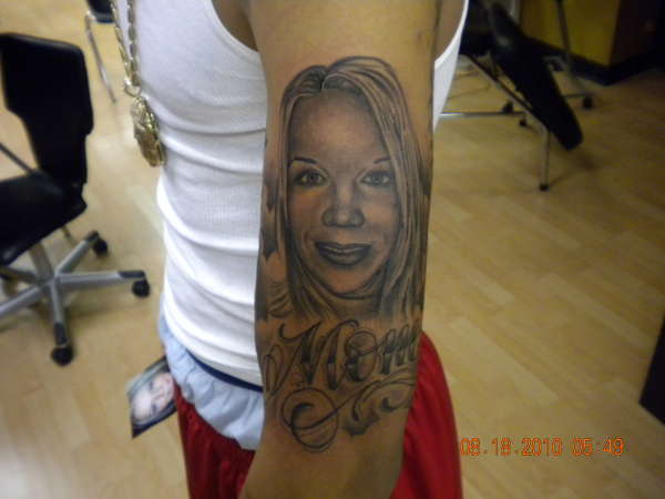 portrait of my freinds mom tattoo