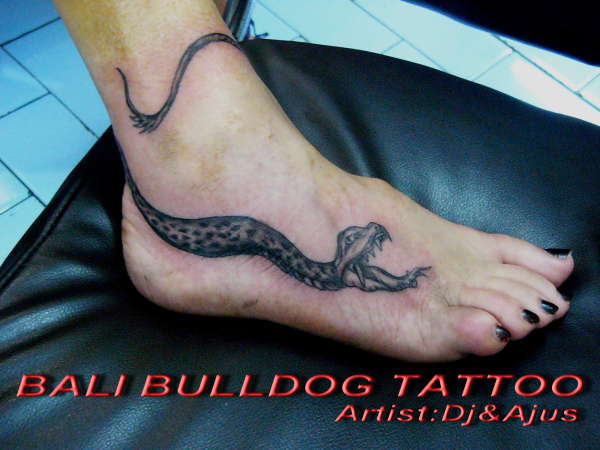 snake tattoo