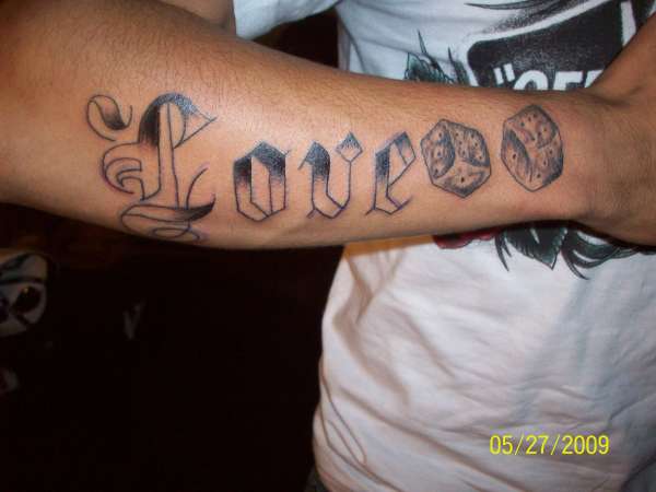 LOVE tattoo