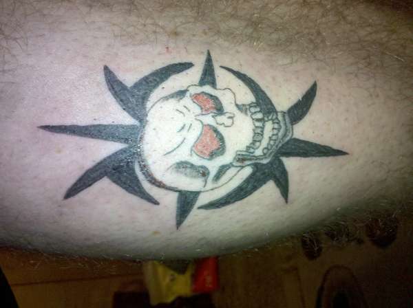 i skull i did on my calf tattoo