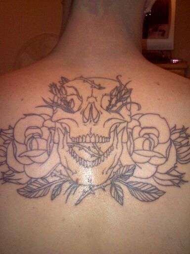 Skull An Black Rose tattoo