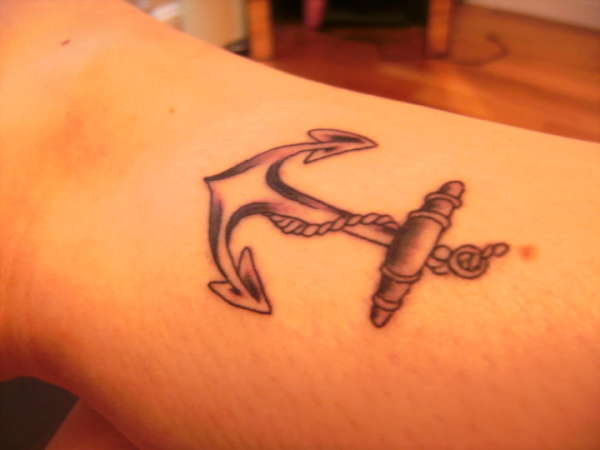 anchor ankle tattoo