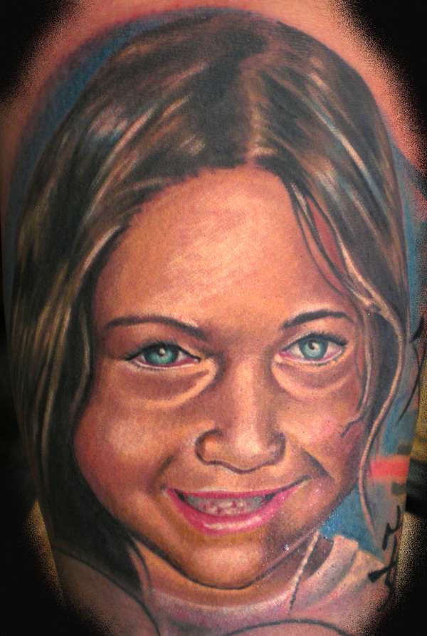 portarit of daughter by beto Munoz of Monkeyproink.com tattoo