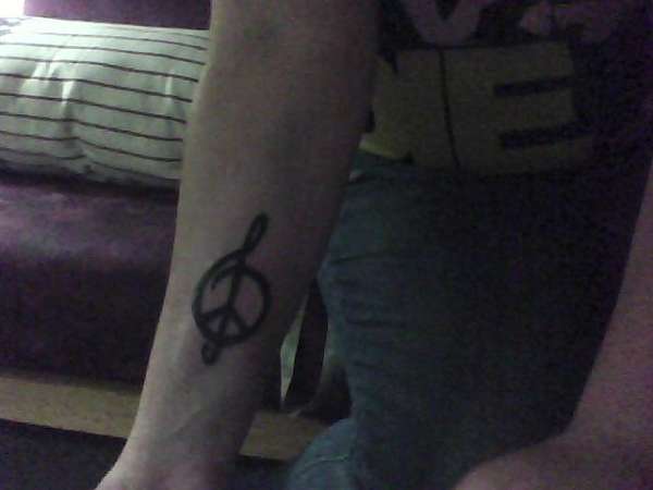 Peace & Music tattoo