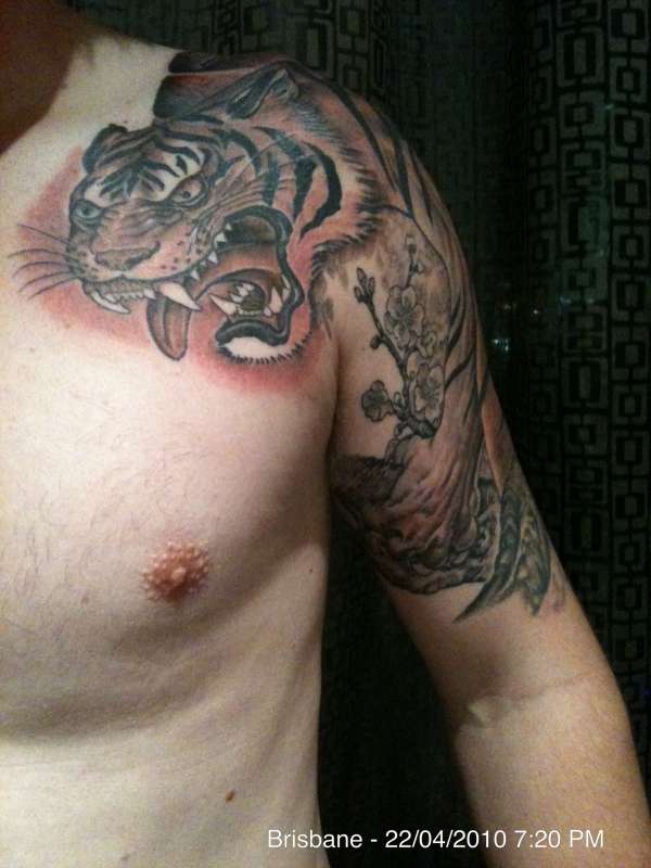half sleeve tiger tattoo