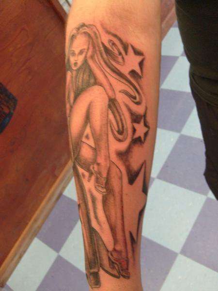 Pinup tattoo