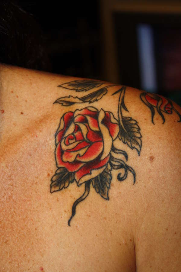 Roses tattoo