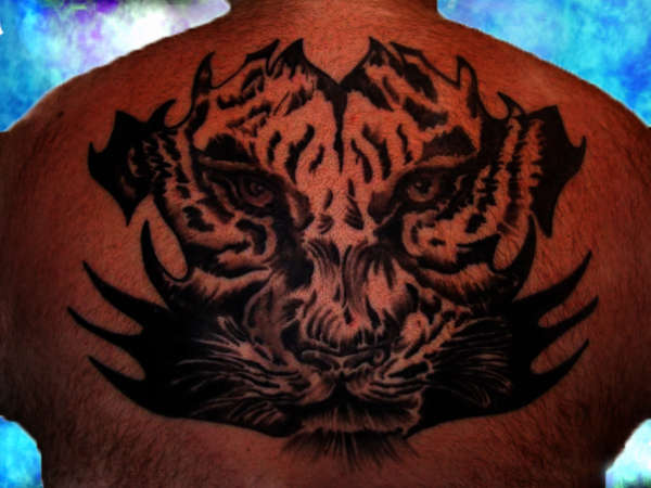 back        tiger tattoo
