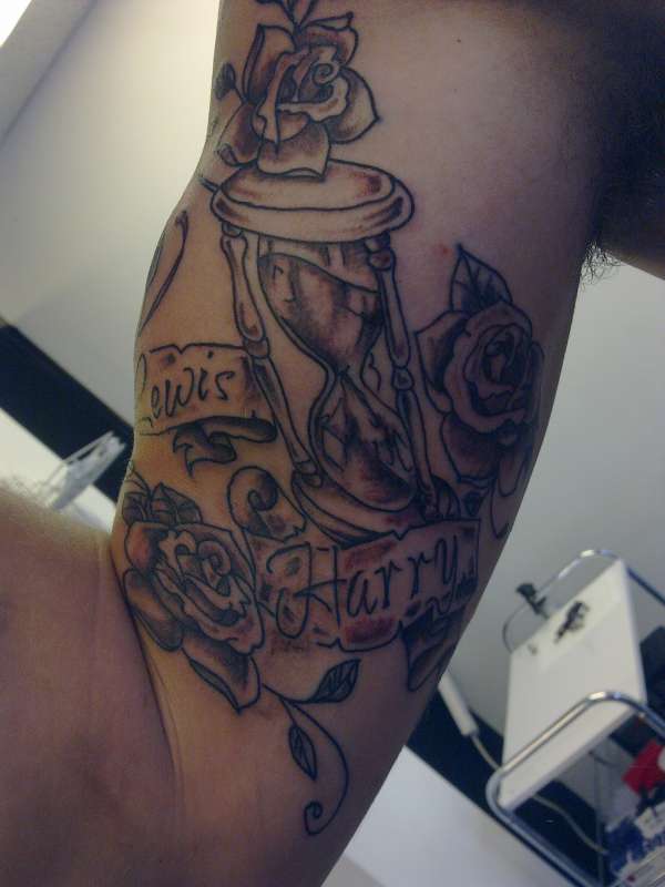 hour glass tattoo