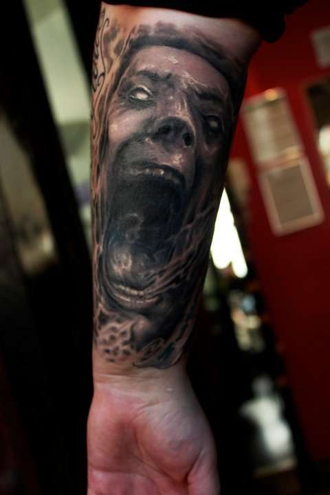 scream tattoo