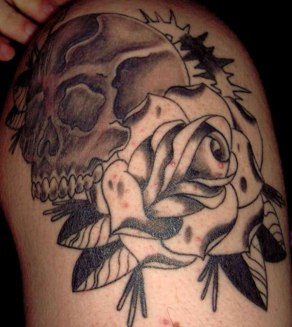 Skull&Rose tattoo