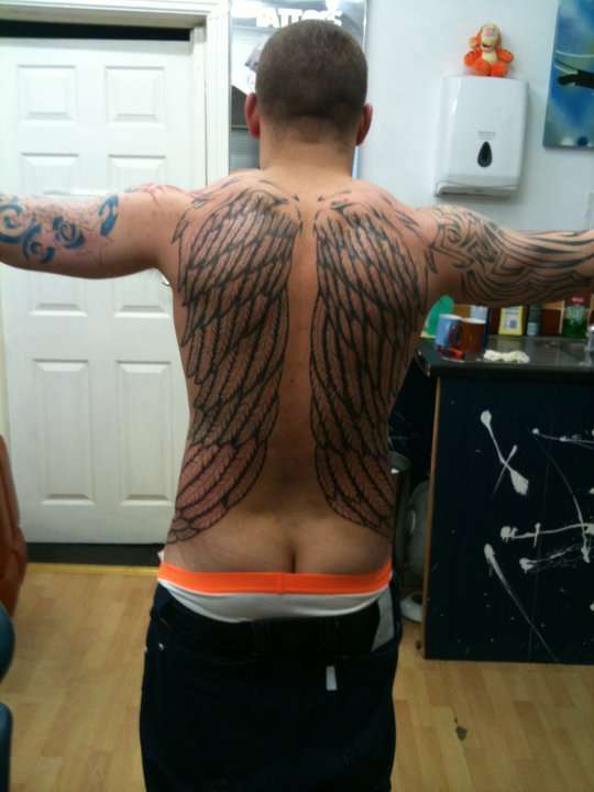 complet wings tattoo