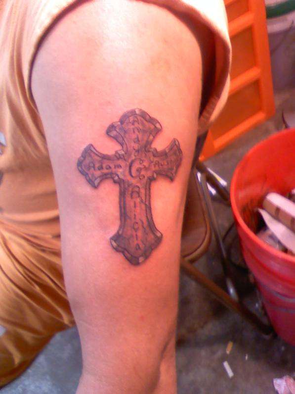 cross with wife and kids names garageink tattoo