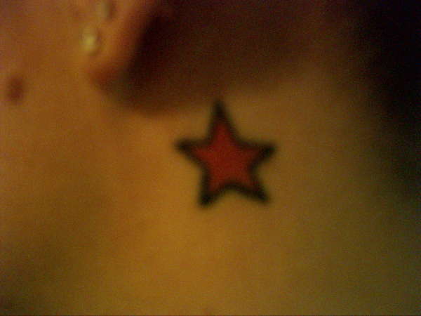 pinknblack star tattoo
