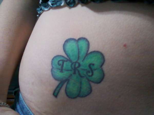 4 leaf tattoo