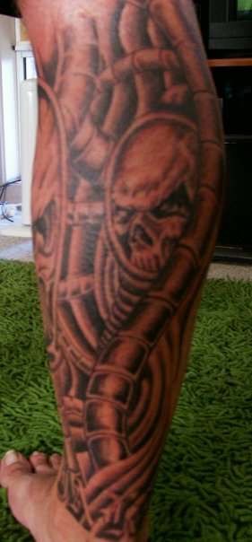 Skull bionics tattoo