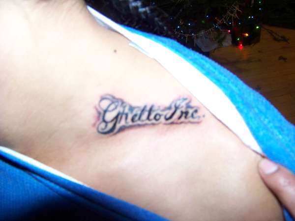 lettering collar bone tattoo
